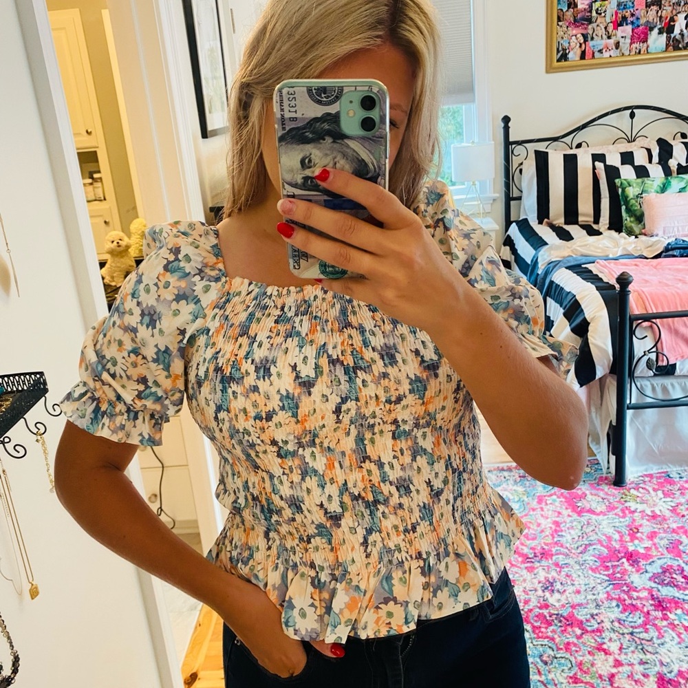 Floral puff sleeve blouse